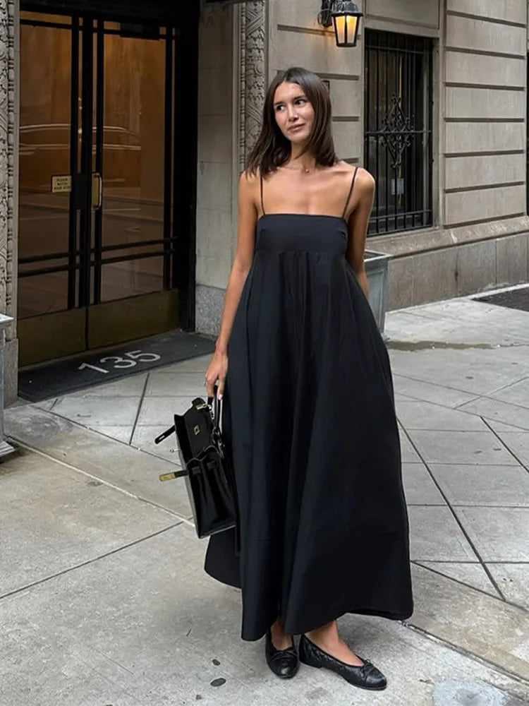 Robe Longue Minimaliste à Bretelles