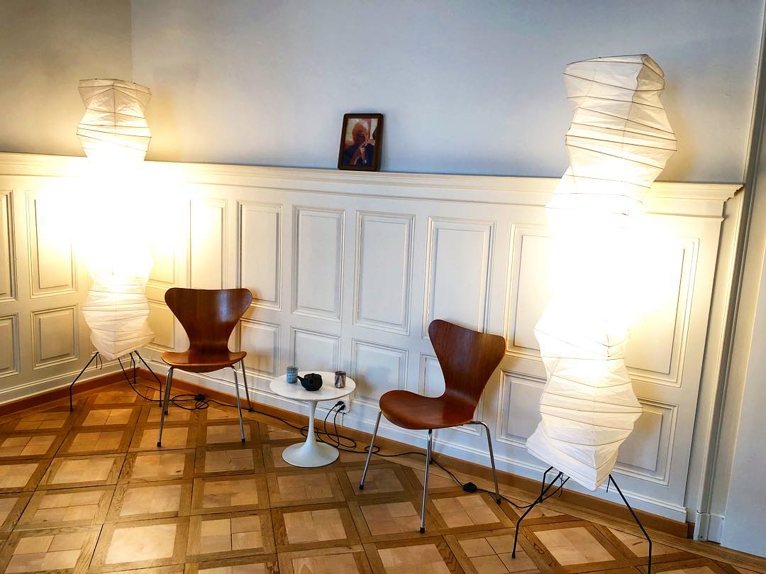 Hikaru – Rice Paper Floor Lamp