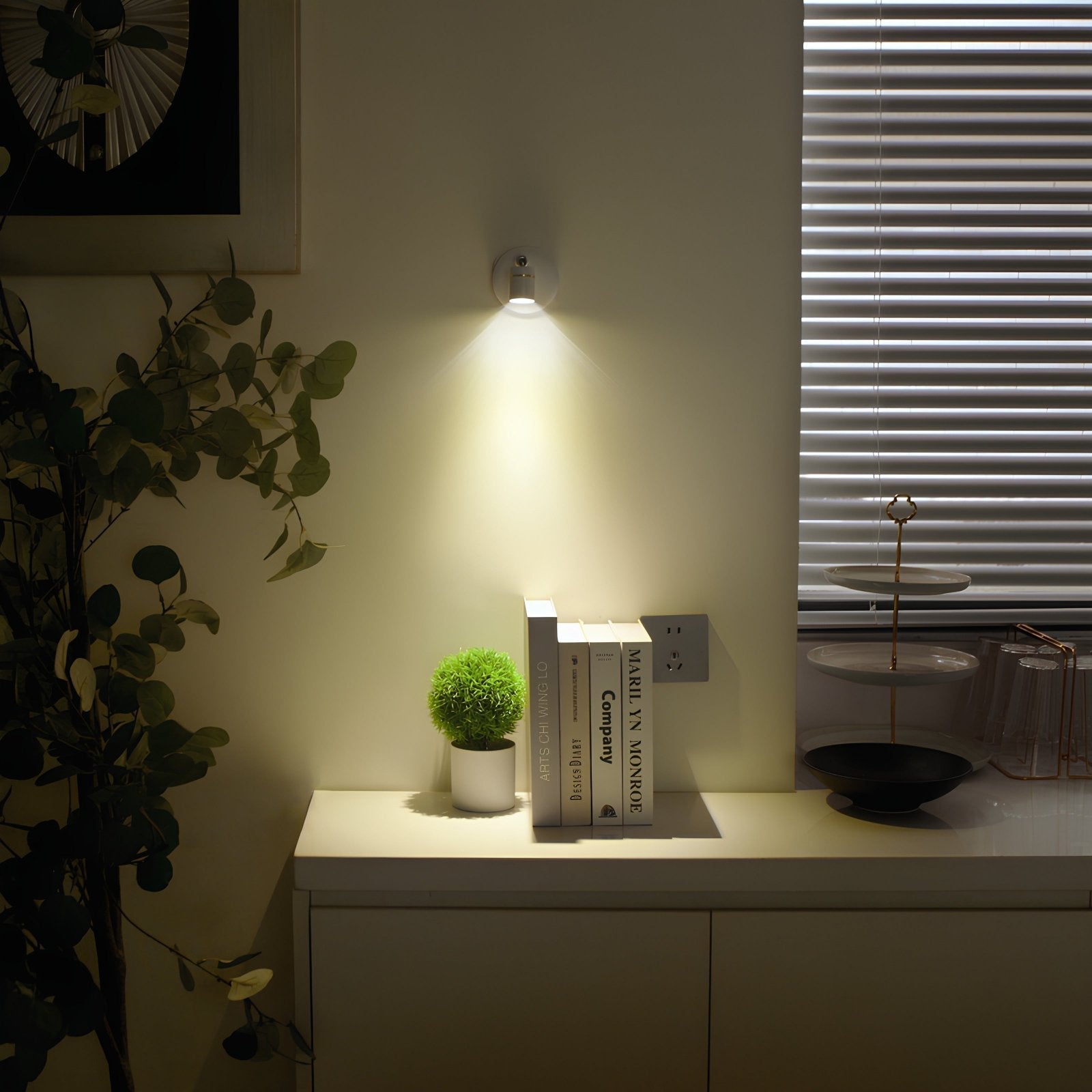 Wireless LED Spotlight - LumaSpot