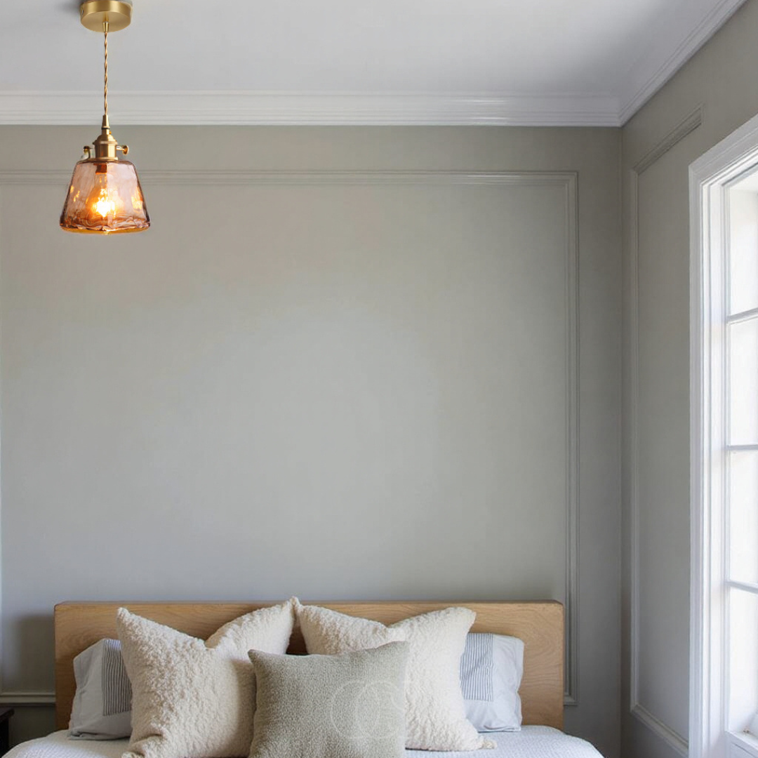 Vellina - Amber Glass Pendant Lamp – Warm Light & Stylish Design