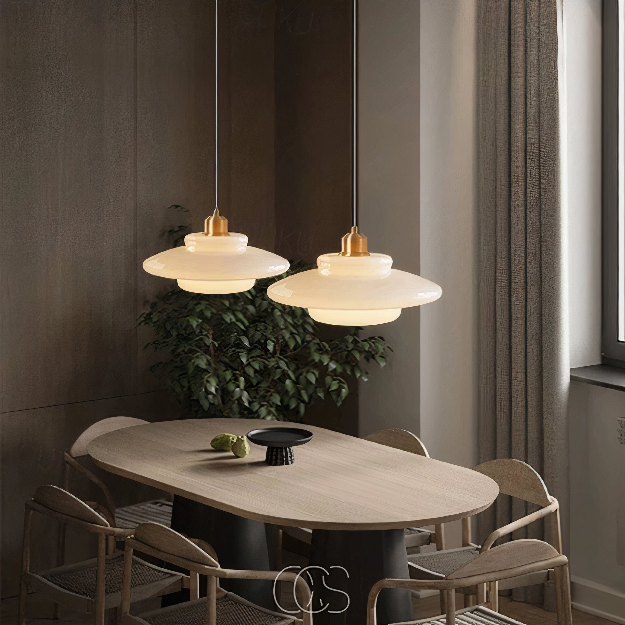 Vellina - Perle pendant lamp - Brass & Glass