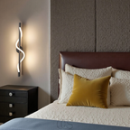 Vellina - Slim LED wall lamp - Black aluminum
