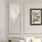 Vellina - Wall lamp with geometric diamond design