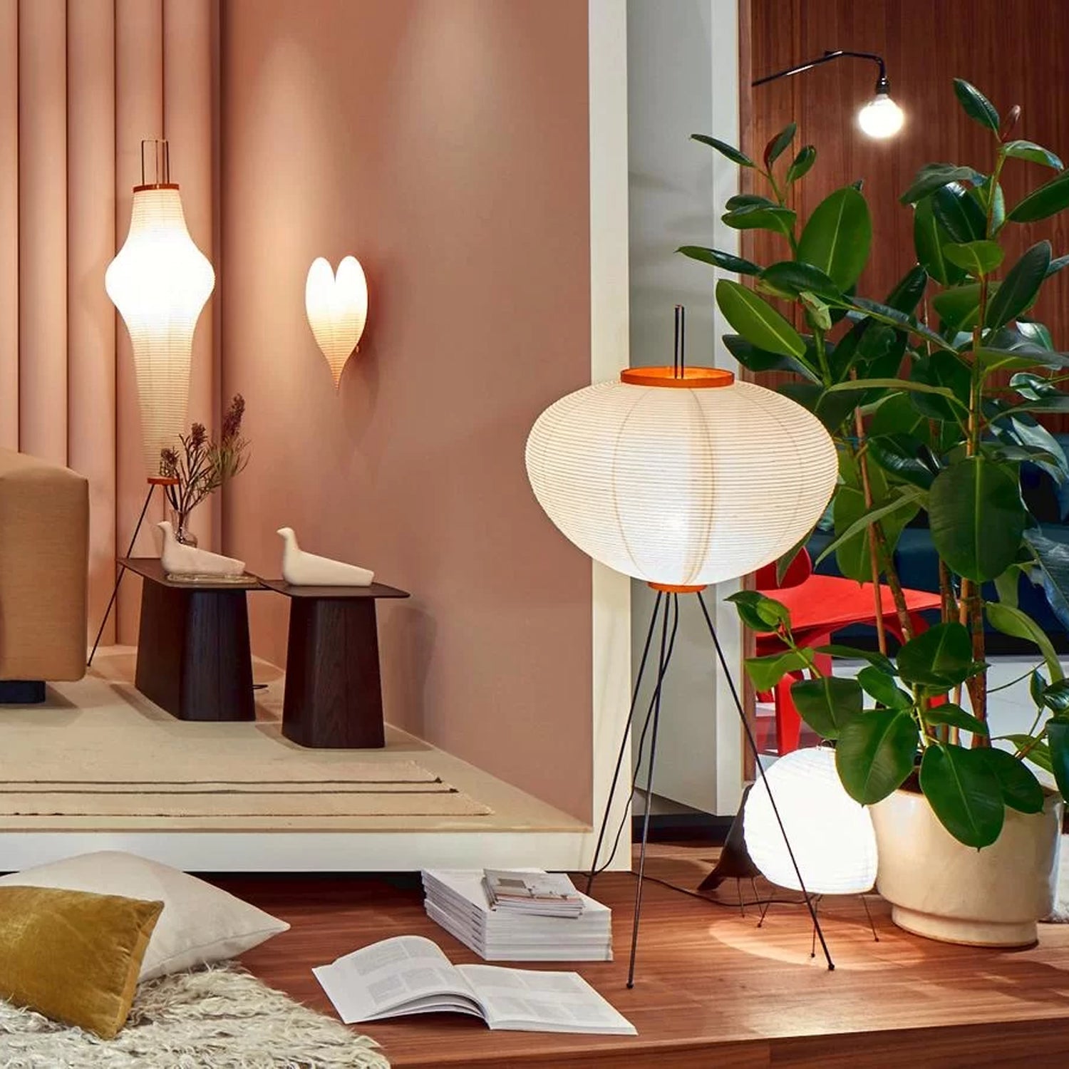 Hikaru – Rice Paper Floor Lamp