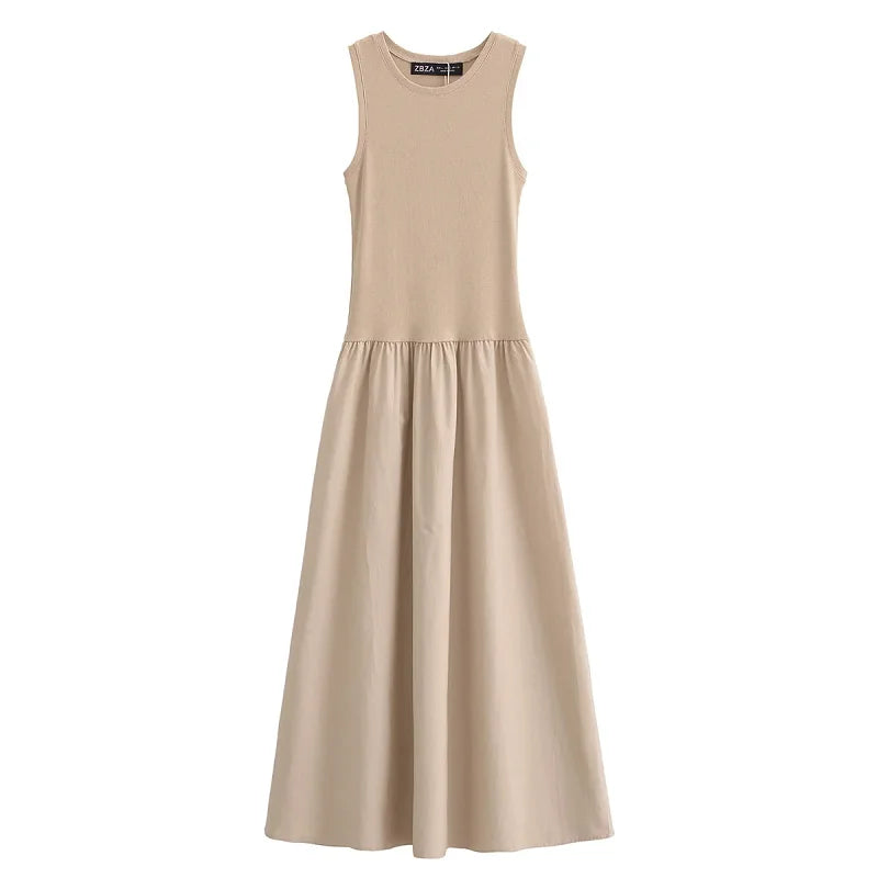 Robe Minimaliste Élégance Urbaine