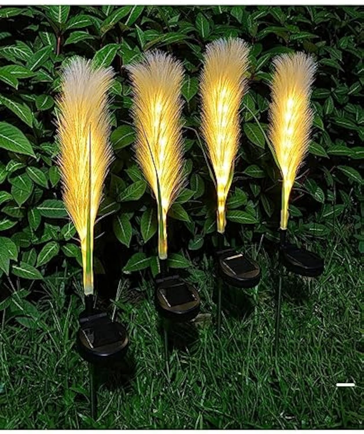 Kirrea Solar Reed Outdoor Light