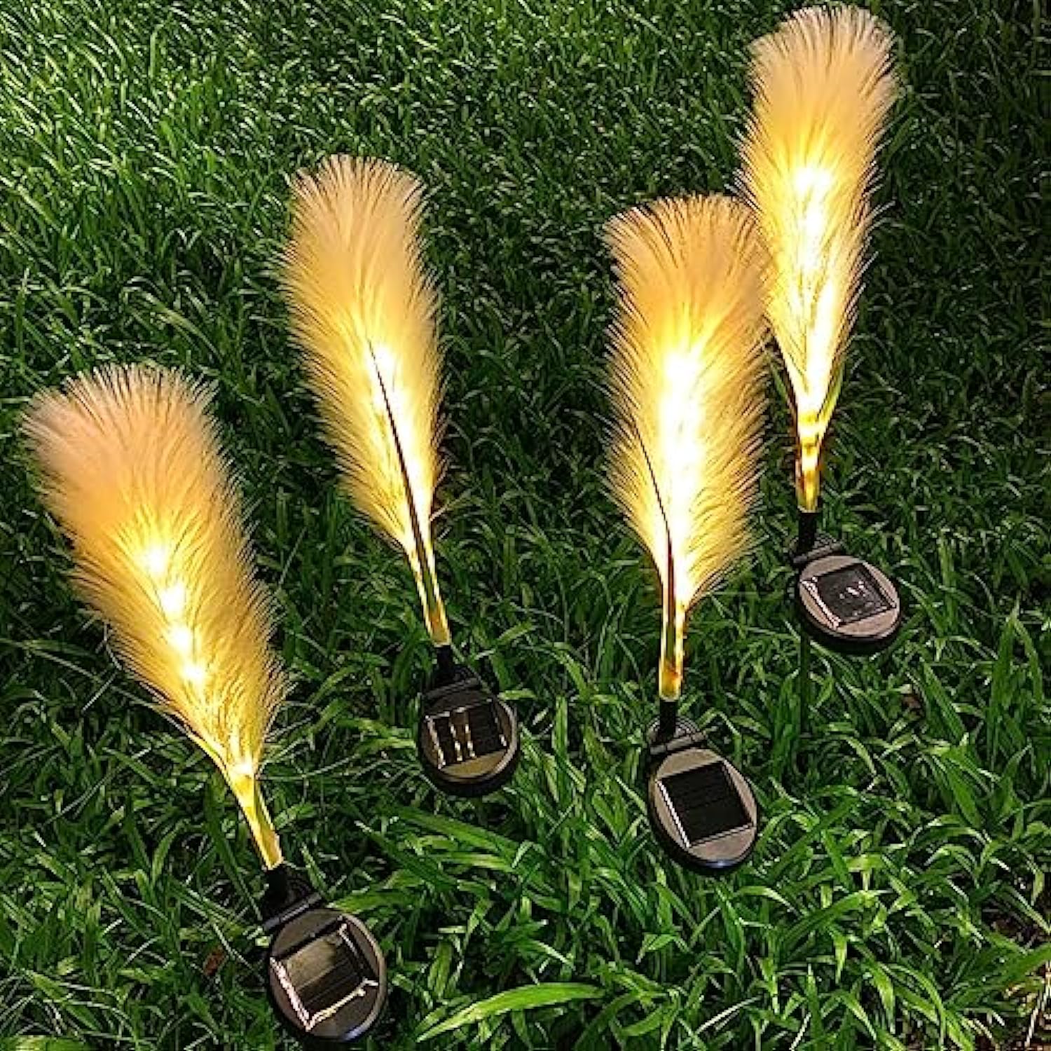 Kirrea Solar Reed Outdoor Light